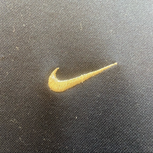 Nike Center Swoosh Embroidered Logo Shirt - Picture 5 of 15